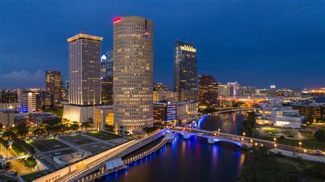 7 Reasons To Move To Tampa Why Youll Love Living Here Diamond