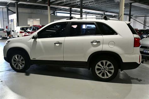 Sold Kia Sorento Sli Awd In Clear White Used Suv Victoria Park Wa