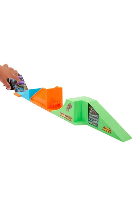 HOT WHEELS Skate Parmak Kaykay Macerasına Başlangıç Setleri HGT91 HMJ98 Fiyatı Yorumları