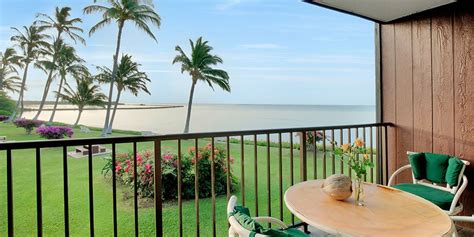 Beachfront Condo Hotel | Molokai Shores | Castle Resorts