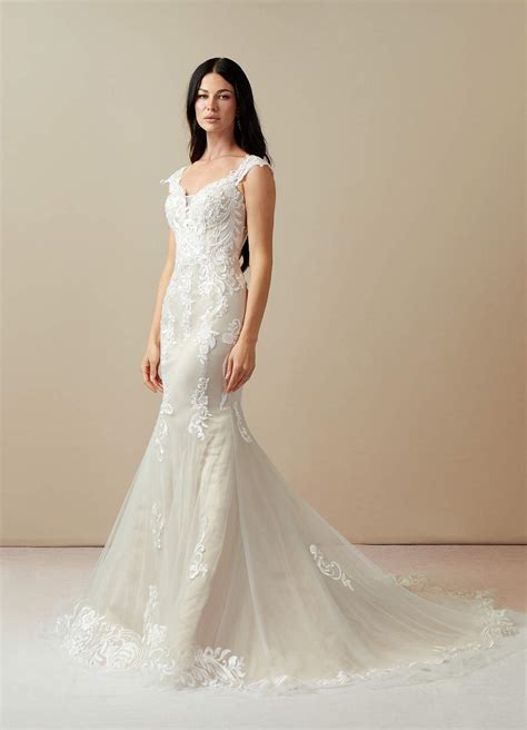 Diamond White Champagne Azazie Roux Mermaid Sequins Satin Chapel Train