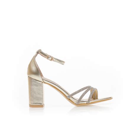 Sandały z ekoskóry nude z ukośnymi paseczkami z kryształkami Tsoukalas Shoes