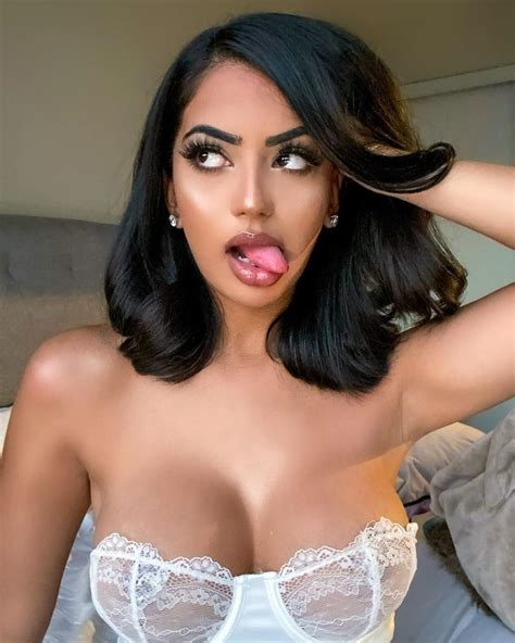 Aneeqa Farid Sexy Bimbo Slut Big Boobs Great Ass And Dsl 140 Pics Xhamster