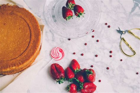 Tarta fácil Naked Cake La chimenea de las hadas