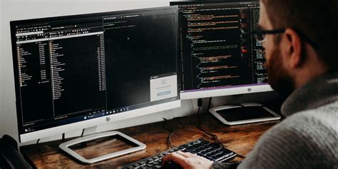 Uncovering and deleting duplicate values successful a SQL array