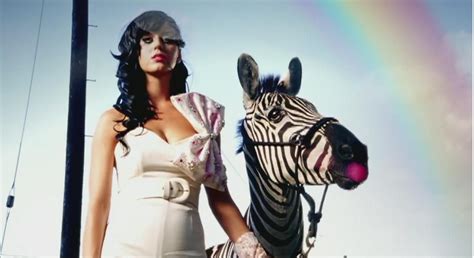 Katy Perry Hot N Cold