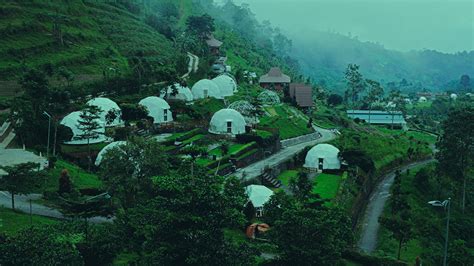 Susuri Indahnya Lembah Indah Resort Di Kaki Gunung Kawi Mascoolin Id