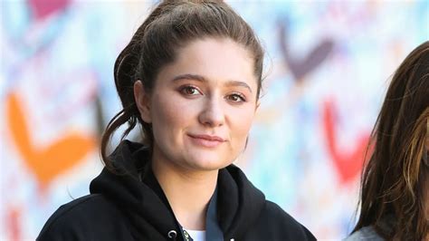 Is Debbie Gallagher Gay On Sexuality Being Dysfunctional