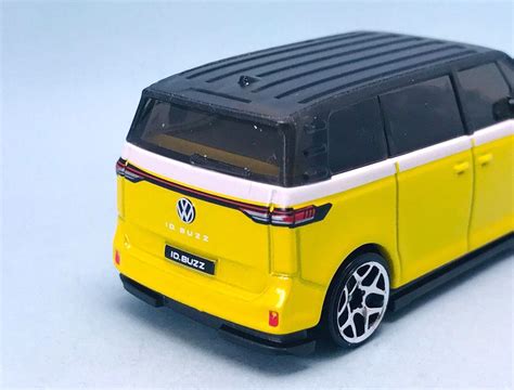 T Hunted As Primeiras Fotos Da In Dita Vw Kombi Moderna Da Hot Wheels E Mais Novidades