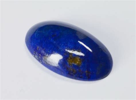 Камень Лазурит: свойства, значение и кому подходит по знаку зодиака