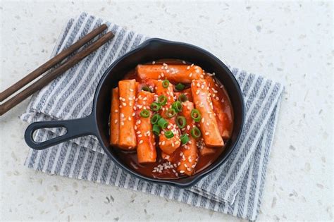 Pastel De Arroz Tteokbokki O Topokki Popular Comida Callejera Coreana