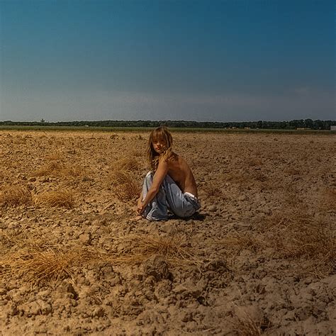 Camille Jansen - Louise - Diggers Factory