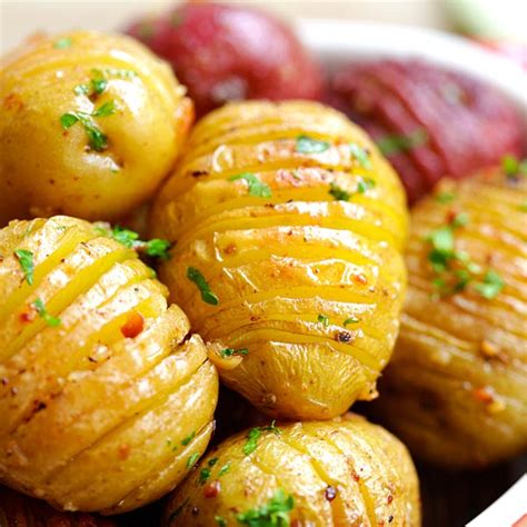 Potato Recipes - Garlic Roasted Potatoes - Oven Roasted Potatoes - Rasa Malaysia