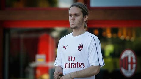 Alen Halilovic Bangga Jadi Pemain Ac Milan Dunia Bola