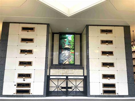 Modern mausoleums will soon be constructed on the chapel lawn 9