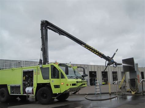 Fire Engines Photos Rosenbauer Panther With Hret In Minnesota