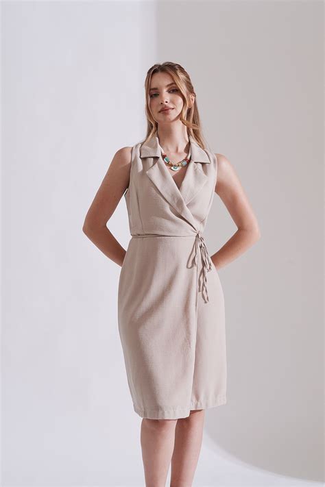 Rabia Çelik Kadın Nude Gömlek Yaka Bağlama Detaylı Keten Mini ElbiseFiyatı Yorumları Trendyol
