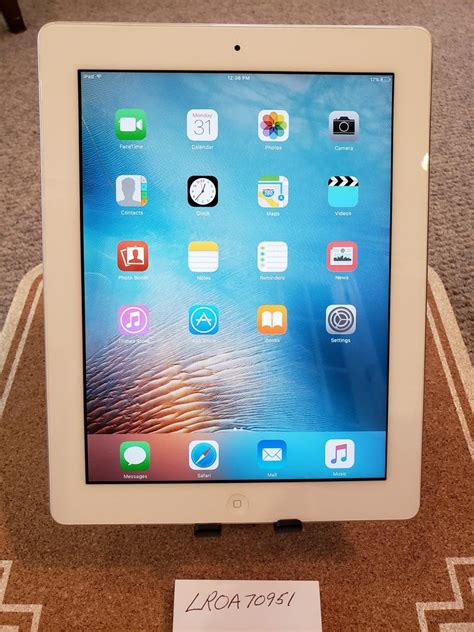 Apple Ipad 2 Wi Fi White 32gb A1395 Lroa70951 Swappa