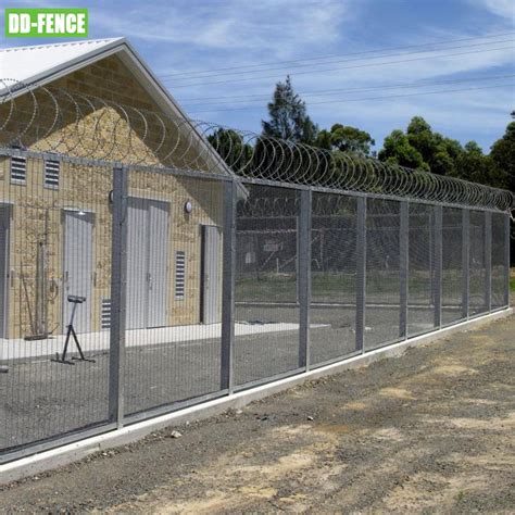 New Design High Security 358 Anti Climb Fence 3D Wire Fence For Airport