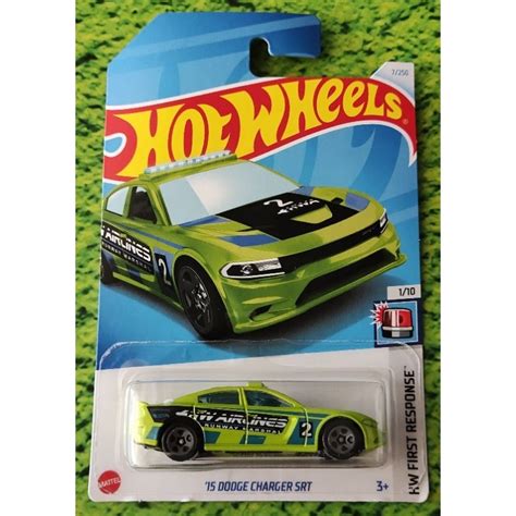 Jual Hot Wheels Dodge Charger Srt Hijau Police Airlines Runway Marshal Shopee Indonesia