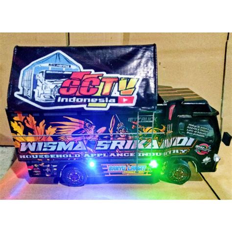 Jual TRUK OLENG KAYU MINIATUR TRUK OLENG KAYU ASLI MURAH WISMA