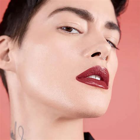 Son Yves Saint Laurent Ysl The Bold High Pigment Lipstick Nude Undisclosed M U H Ng N U Vua