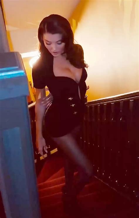 Hande Erçel Nude Sexy Video Leaked RealPornClip