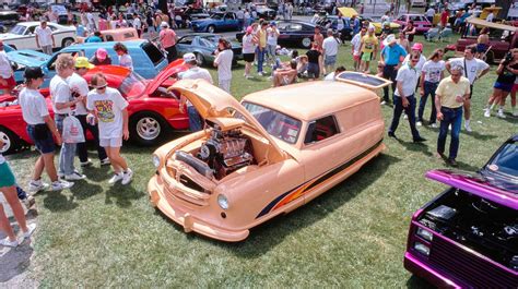 definition  pro street