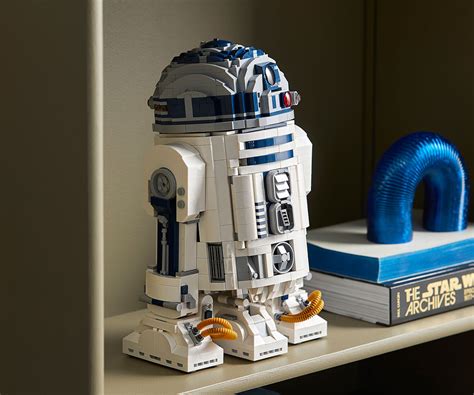 Игрален комплект конструктор ЛЕГО Star Wars™ 75308 - R2-D2™ | КОМСЕД