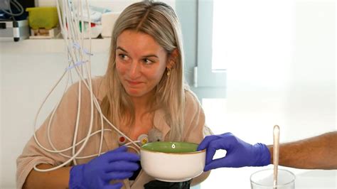 Hot Chip Challenge Auf Tiktok Rtl Reporterin Testet Wie Gef Hrlich Der Sch Rfste Chip Der Welt Ist