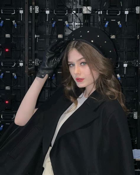 Nastya Feofanova Ig Nastyafeo Represented By Nastya Feofanova Brunette Pale Skin Classy