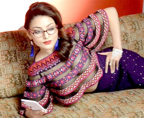 Urvashi Rautela Hot Photoshoot Fliqy