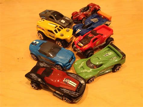 Julian S Hot Wheels Blog Mcdonald S Happy Meal Hot Wheels Toys Challenge Lab Complete