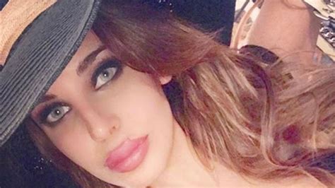 Fotos Sexies En Bikini Seg N Ella Sin Photoshop