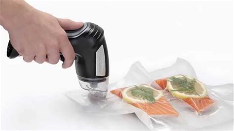 How to Use a Vacuum Sealer: Step-By-Step Guide and 10 Ideas