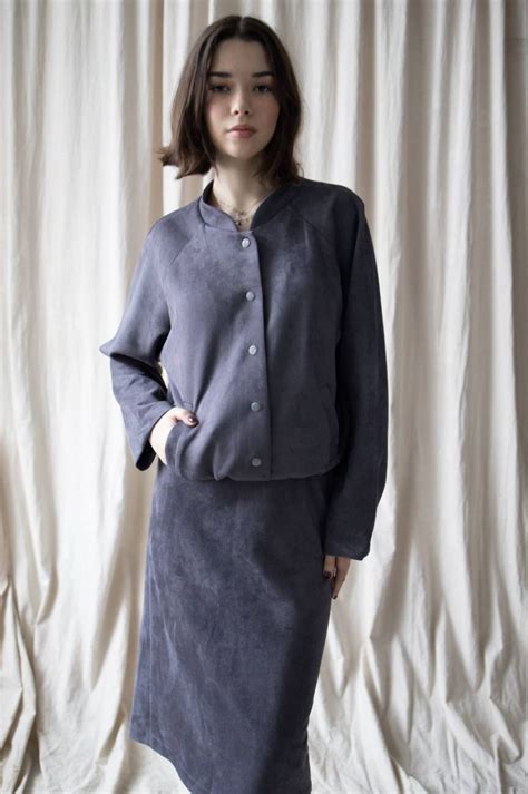 Костюм Серый бархат в магазине женской одежды Ксенюшка