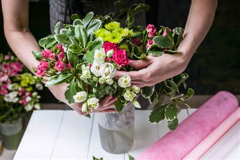 february   floral design day shop  mahers florist