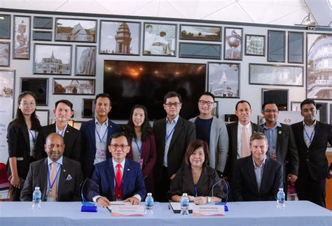 CPBank Customers Can Access Plaza Premium Lounge in International