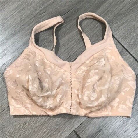 WACOAL Awareness Wireless Nude Bra Size 38DDD Gem