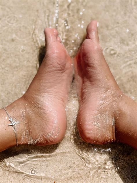 I Love My Wrinkled Feet Nudes Feet NUDE PICS ORG