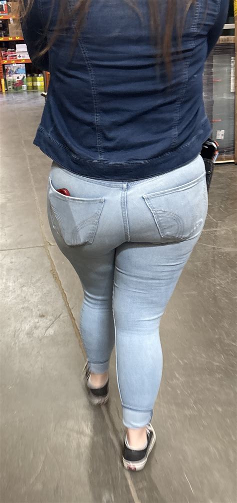 Big Ass Pawg Love Her Round Ass And Shape Tight Jeans Forum