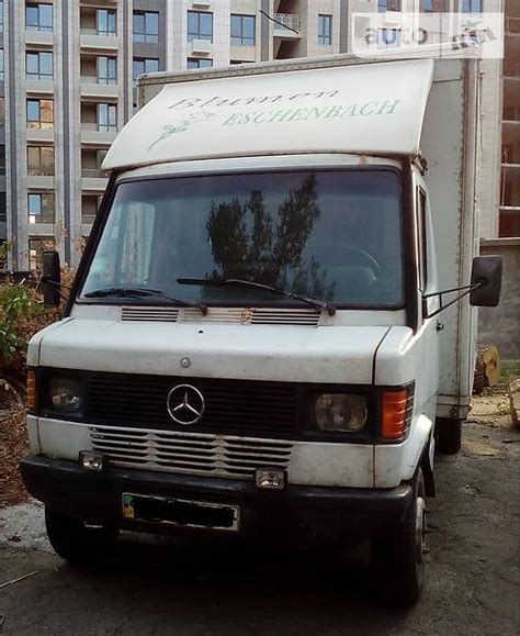 AUTO.RIA – Продам Мерседес Бенц 410 грузовой 1995 : 4900 $, Киев