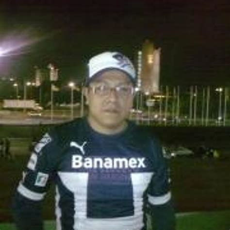 Stream Manuel Cruz 18 Music Listen To Songs Albums Playlists For