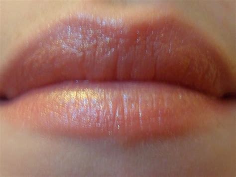 Shopuntilyoudrop L Oreal Paris Color Riche Lipstick In 390 Nude Treasure
