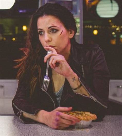 I Want To Eat Her Pie So Bad So Hot Scrolller