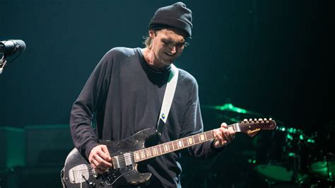 Former Red Hot Chili Pepper Guitarist Josh Klinghoffer Avoids Jail Term After Accepting Plea