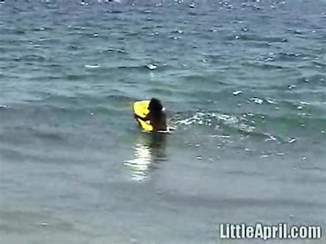 Masturbating Bikini Teen Goes Solo