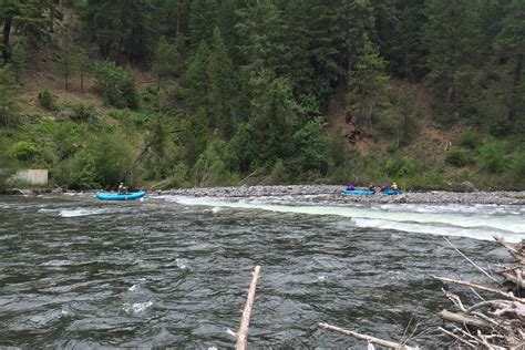 Upper Klickitat River Rafting Kayaking Whitewater Guidebook