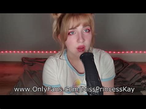 Deepthroating Large Bad Dragon Chance Dildo And Making My Throat Pop And Distend Xvideos