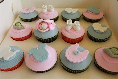 Blissfully Sweet: Blue & Pink Baby Shower Cupcakes